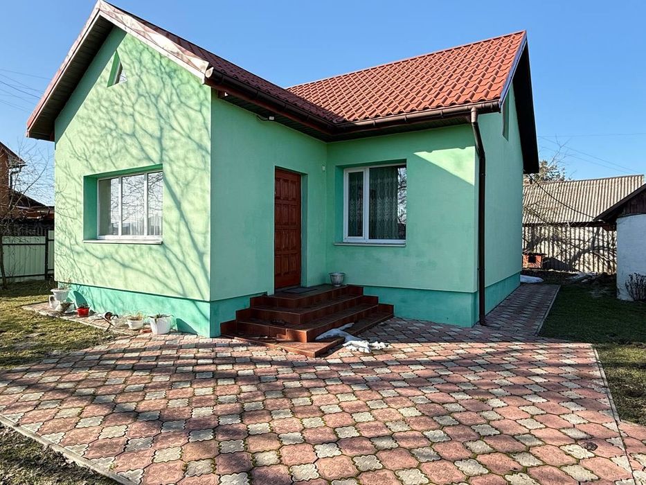Продаж будинку с. Шабельня ділянка 12 сот.