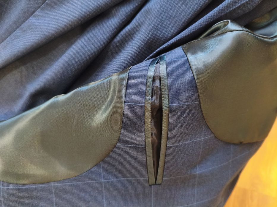Garnitur Slim 176/104 Granatowy super stan