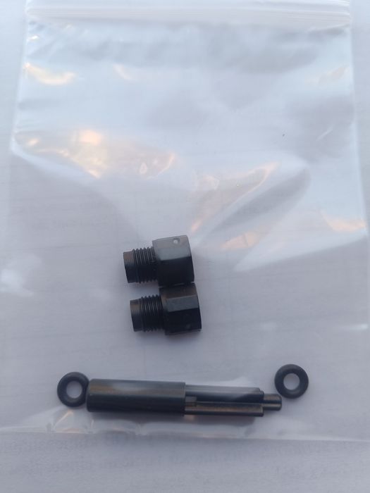 Пластикові кріплення для тепло лічильника