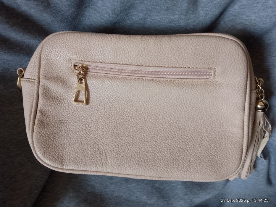 Сумочка жіноча шкіряна