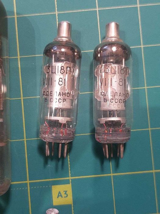 Набор радиоламп для аппаратуры