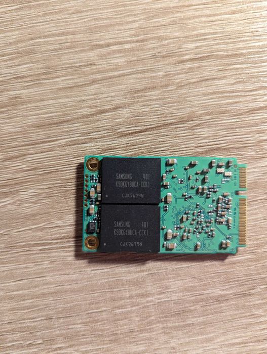 SSD-диск 512 GB Samsung MZMTD512HAGL-000MV (Mini-SATA)