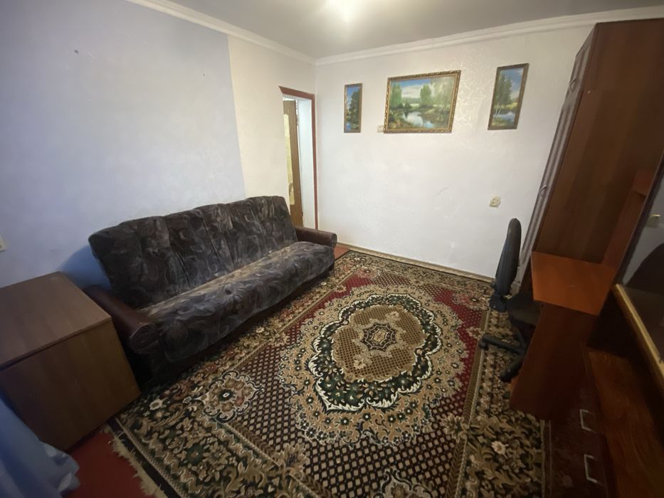 приватизовані 3 кімнати в гуртожитку