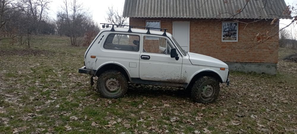 Продається нива є газ газ