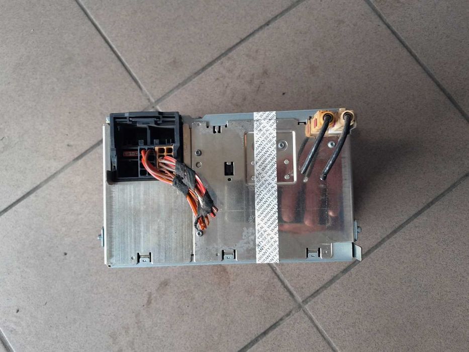 Touran I 1.6 8v - radio fabryczne