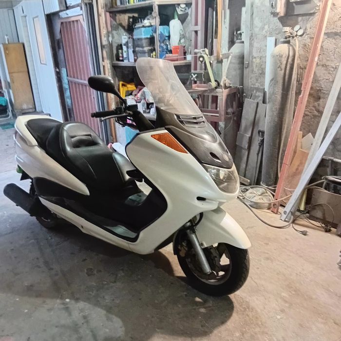 Обмен ямаха маджести на луаз 969