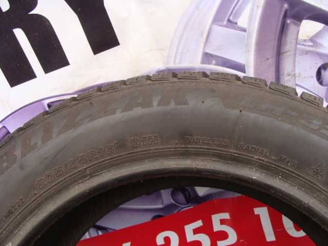 205/55 R16 Bridgestone Blizzak LM-32