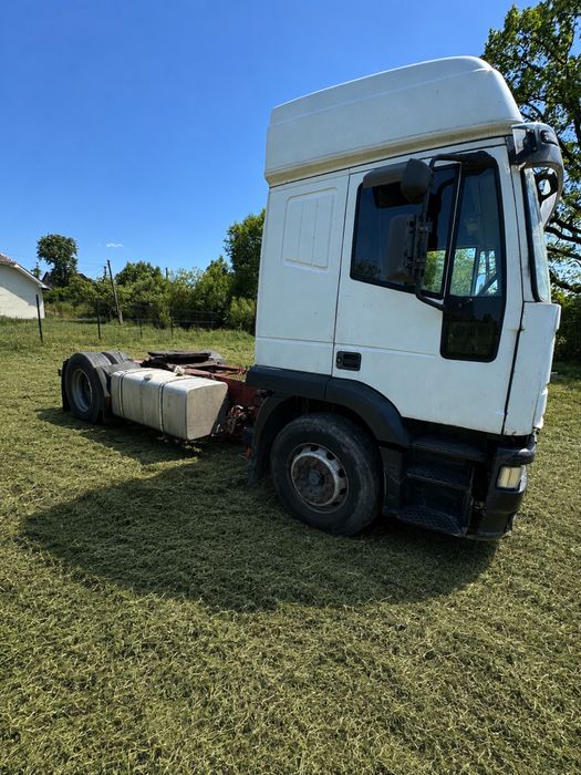 Продам Iveco EuroTech (гідравліка з фури не продається)