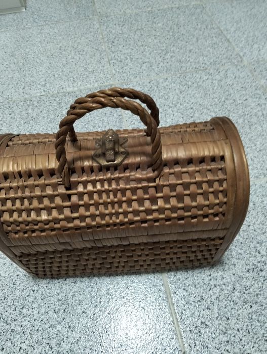 Cesta antiga de marendas
