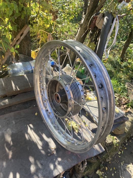 Продам колесо на яву ,чз з алюмінієвим ободом