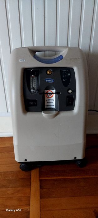 кисневий концентратор Invacare Perfecto₂ V на 5 літрів в робочому стан
