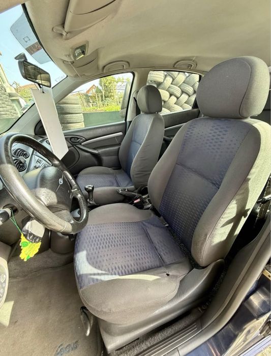 Vendo Ford Focus 1.6 16V Gasolina