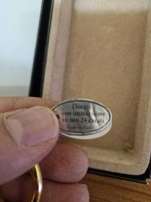 Porta-chaves banhado a ouro 24K Made in Italy novo na caixa