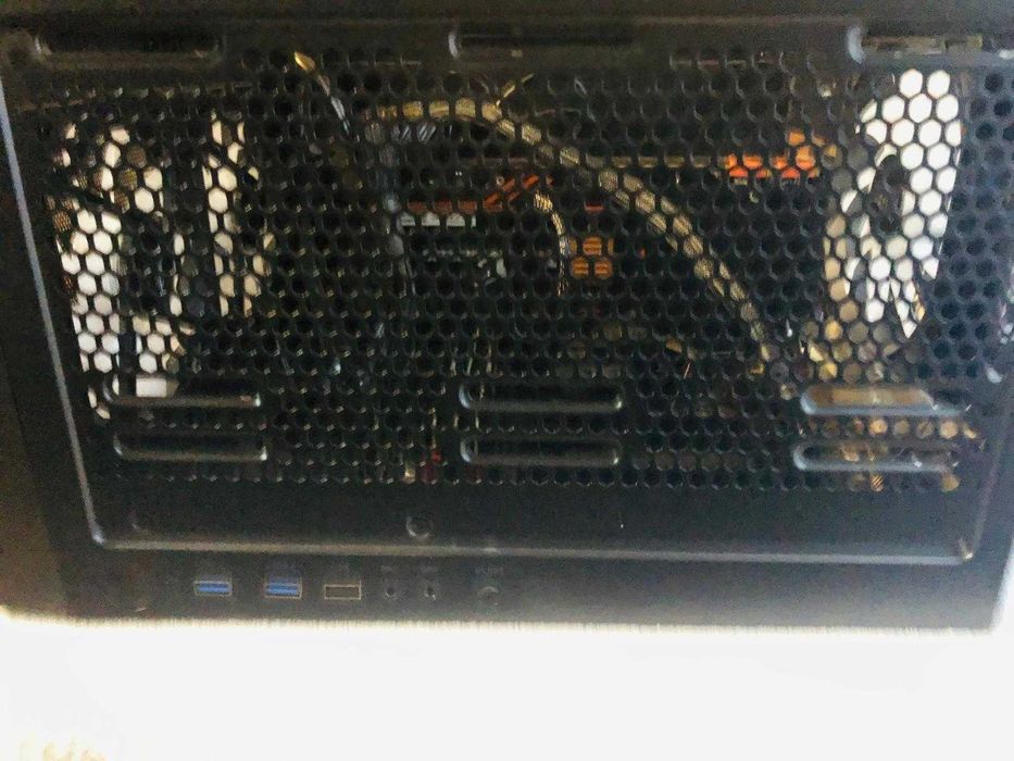 Komputer gamingowy Z370 Aorus