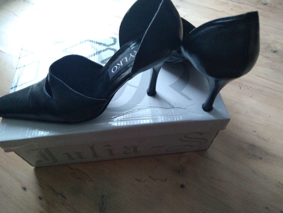 Buty damskie skórzane