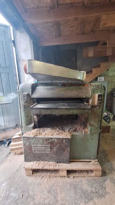 Продам рейсмус по дереву ширина 640мм на 4 ножа