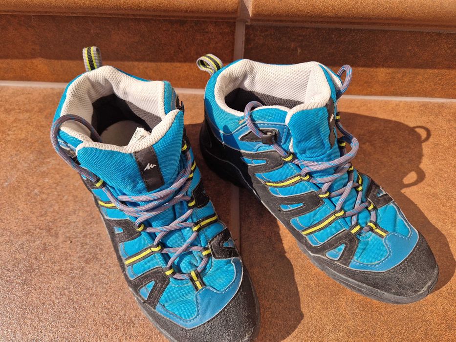 Buty trekingowe, górskie dziecięce Decathlon, r. 38 jr