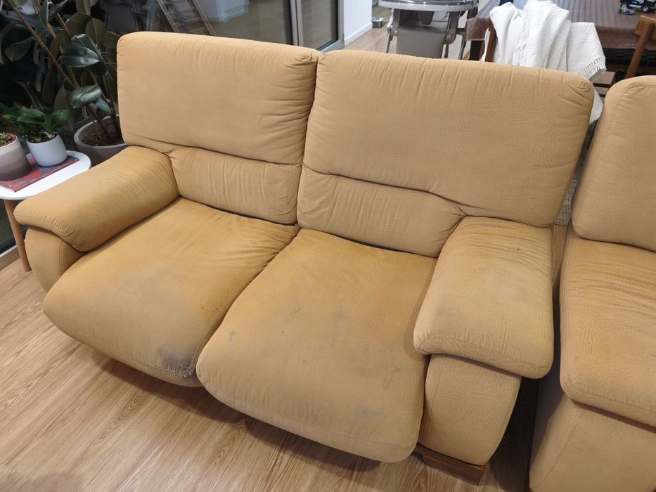 Conjunto Sofá 2 Lugares + 2 Cadeirões Individuais