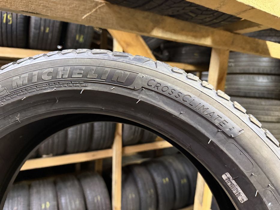 Шини всесезонні 235/45R19 MICHELIN Cross Climate2 2шт супер стан