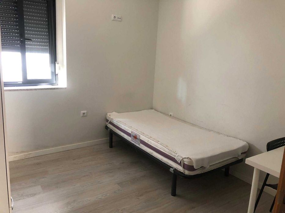 Quarto Individual para Estudante | Polo Universitário | 320€