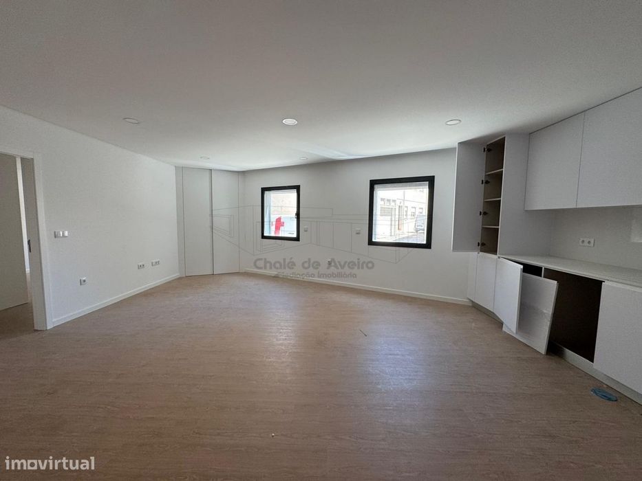 Apartamento T1+1 Venda em Esgueira,Aveiro