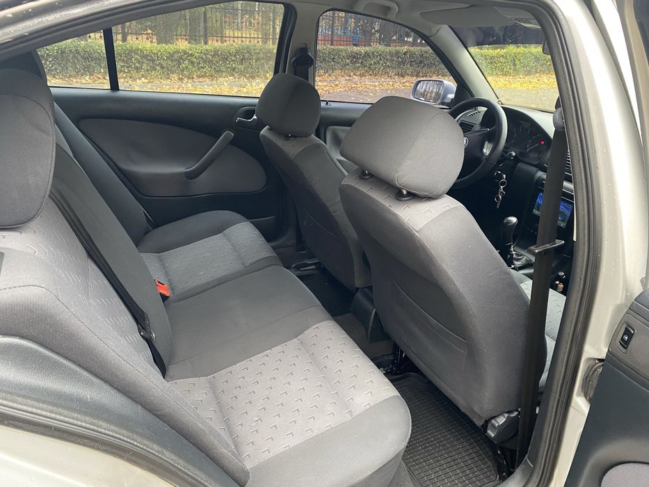 Шкода октавія тур