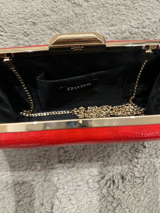 Червоний клач Dune London