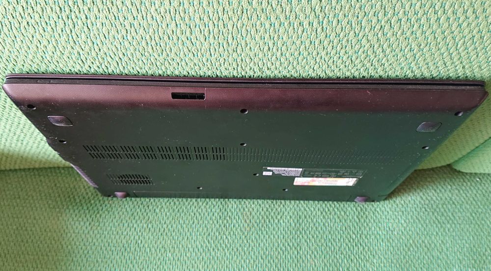 Ноутбук Lenovo Ideapad 100-15IBD (80QQ)(єдиний власник)
