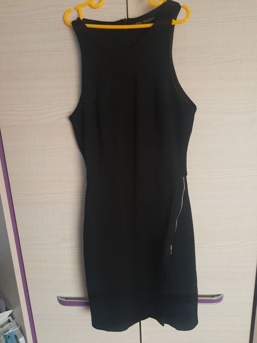 Sukienka na różne okazje.