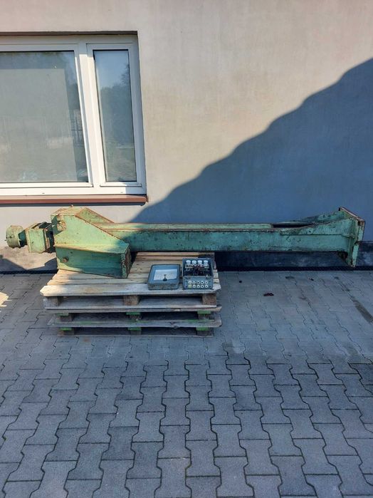 Platforma śrubowa, stół sortowniczy warsztatowy