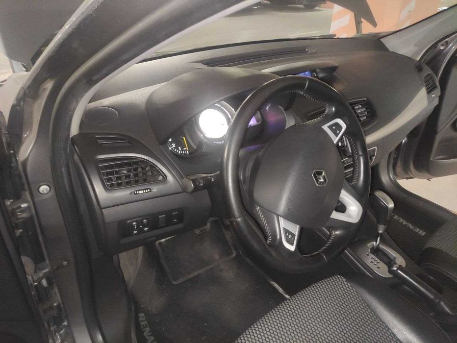 Renault Fluence 2012 VIN VF1LZBR0A47115647 фото оголошення 9 з 16