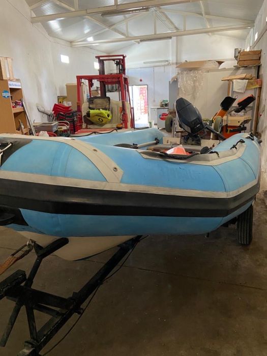 Barco semi-rigido motor 25cv