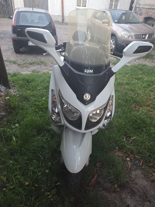 Sym