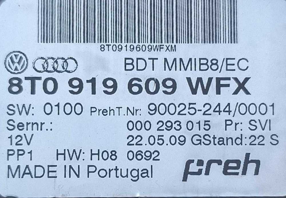 Consola Central AUDI A4 B8 (8K2) ano 2012