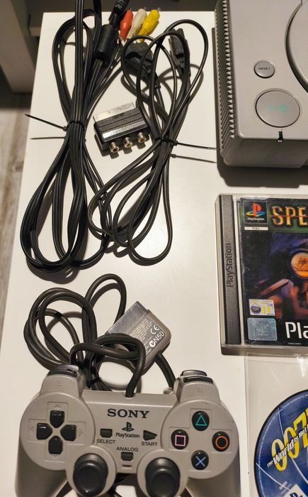 Sony PlayStation 1, Pad analog, 4 gry, pełne okablowanie