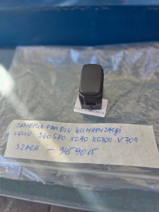 Zaślepka panelu klimatyzacji Volvo S60 S80 V70II XC70II XC90 - SZARA