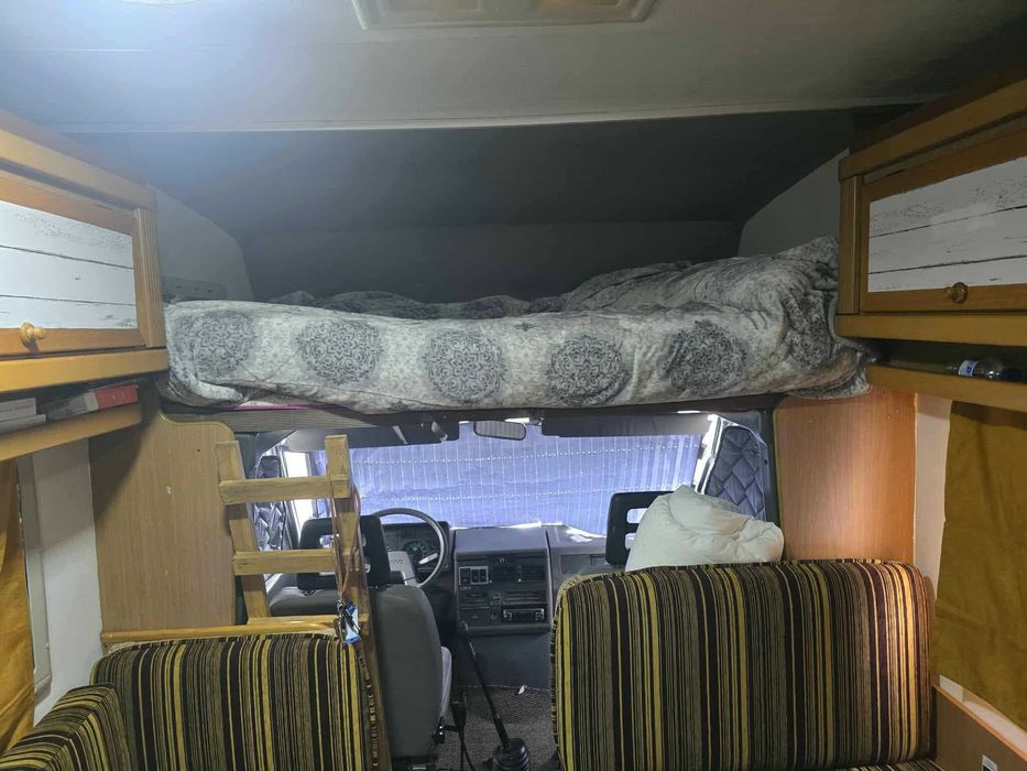 Autocaravana Mobilvetta Ícaro (Iveco 2.8 TurboDaily) 1993 – 6 Lugares / 6 Dormidas