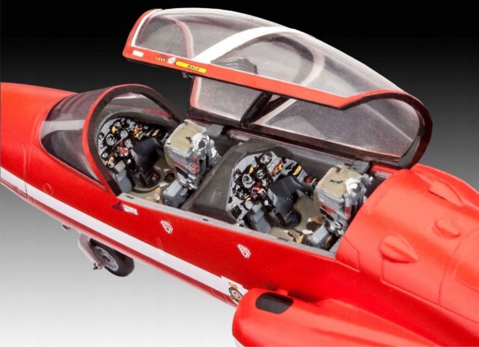 Model do sklejania  Revell 04921 BAe Hawk T.1 Red Arrows 1:72