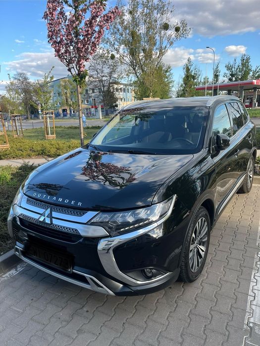Mitsubishi Outlander Mitsubishi Outlander III 2018 2.0 ClearTec 150 KM 4WD LPG Salon Polska