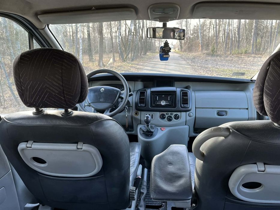 Renault Trafic  2.5 dci