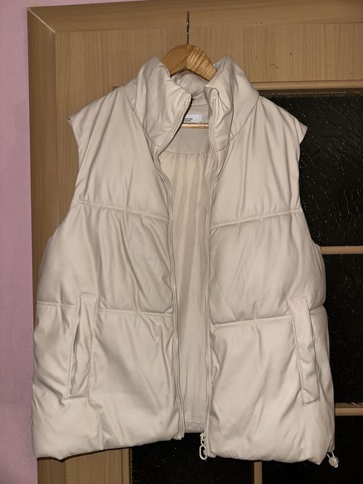 Жилетка Reserved