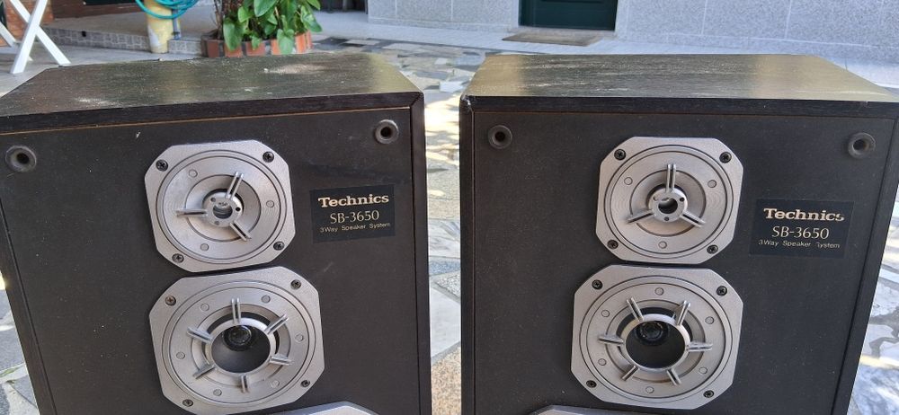 Colunas de som Technics