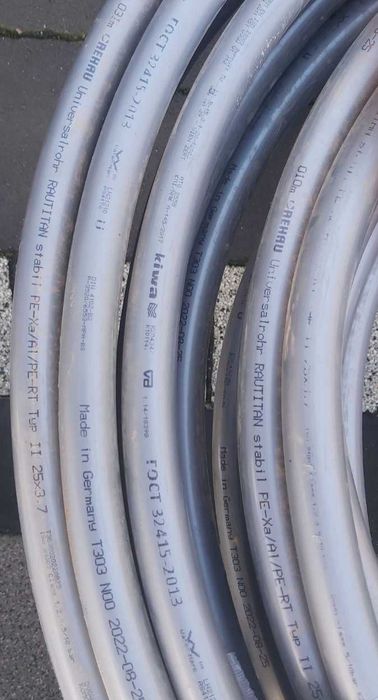 Rura alu-pex REHAU RAUTITAN STABIL 25x3,7mm zwój 50m