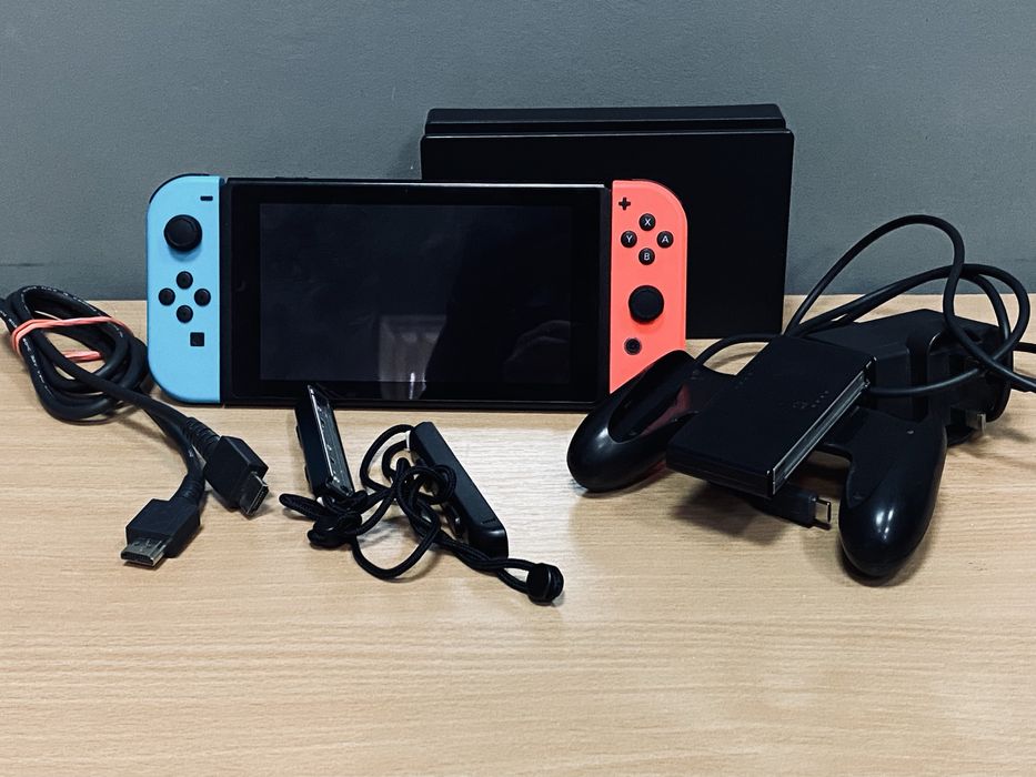 Nintendo swich v1 64 гб з іграми, гарантія.