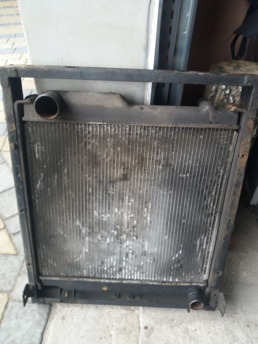 Радіатор системи охолодження двигуна тата евро2