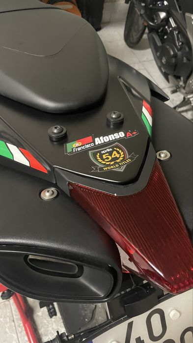 Aprilia Dorsoduro 900cc. (Carta A2)