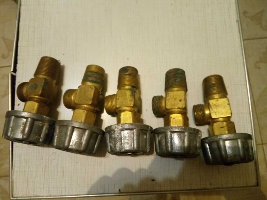 Вентиль для кисневого балона  ВК-86