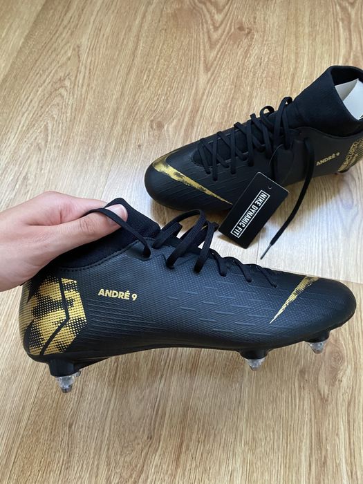 Chuteiras pretas relvado natural Nike
