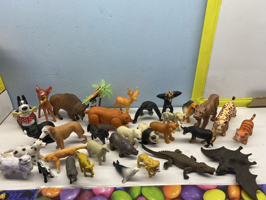 Фігурки тварин диких та домашніх 3+