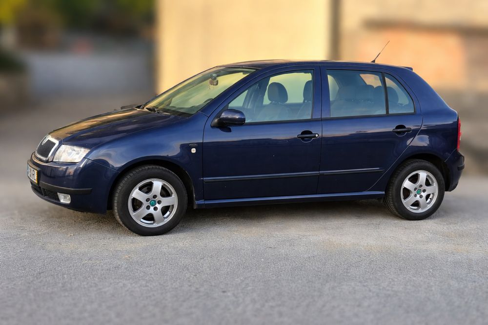 Vendo ou troco em mota Skoda Fabia 1.4 mpi
